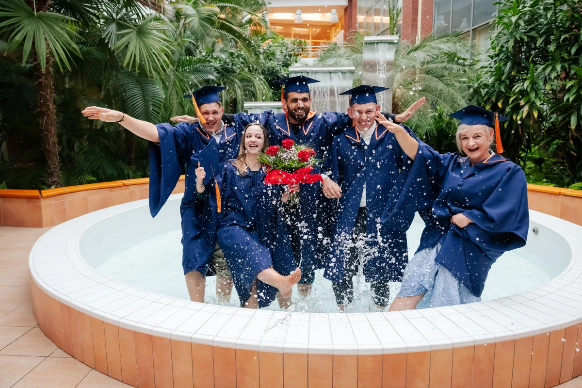 WSPiA Rzeszowska Szkoła Wyższa   10